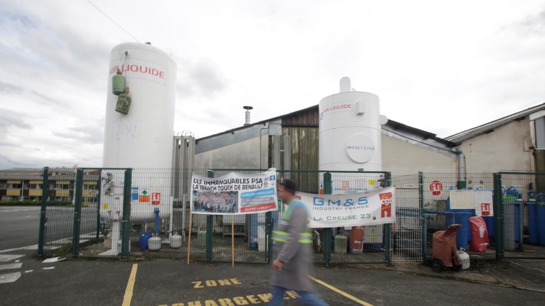 Usine GM&S : Bercy négocie une augmentation des commandes, les syndicats poursuivent la mobilisation
