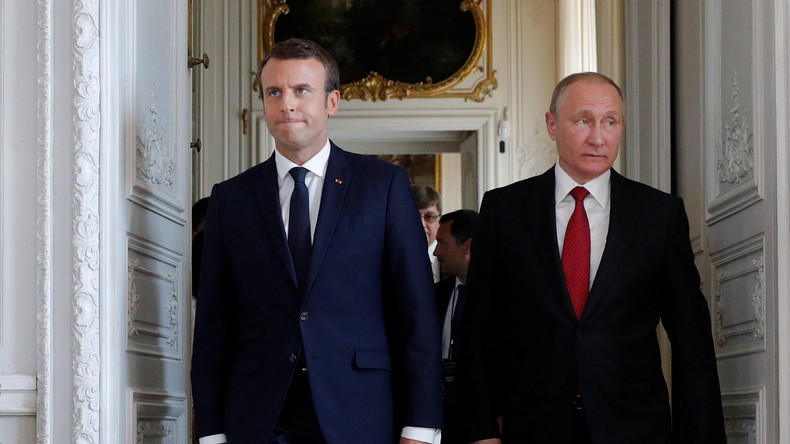 Vladimir Poutine et «le double aspect d’Emmanuel Macron»
