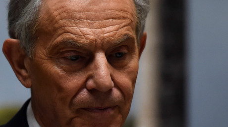 Tony Blair va-t-il perdre son immunité et être poursuivi pour l'intervention britannique en Irak ?