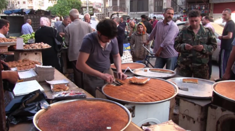 Alep : premières célébrations du ramadan depuis la libération (VIDEO)