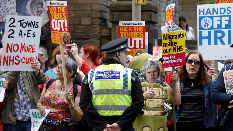 Le résultat des élections britanniques va déclencher «une période durable d’instabilité politique»