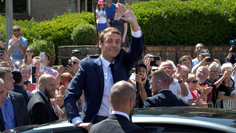 Une majorité absolue écrasante à l'Assemblée ? Un «hold-up» pour Emmanuel Macron en février 2017