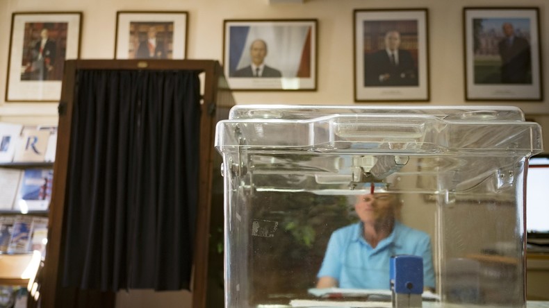 L'abstention record aux législatives, signe d'une «saturation politique» et d'un «découragement»