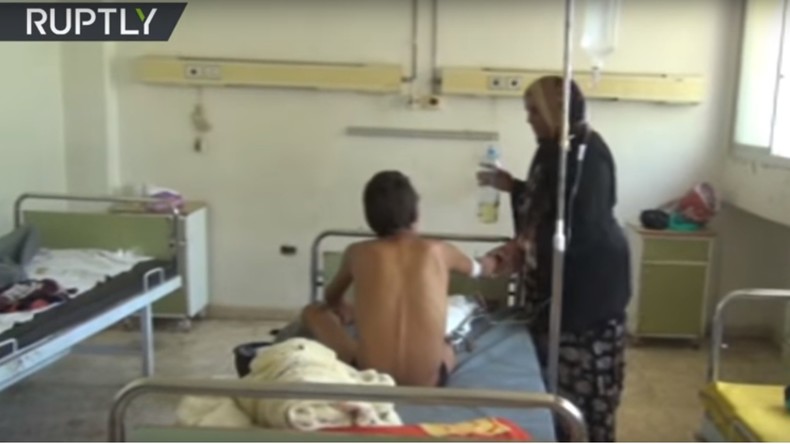 Armes chimiques et mines : les civils de Raqqa pris au piège entre la coalition et Daesh (VIDEO)