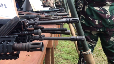 Philippines : saisie exceptionnelle d’armes dans des caches djihadistes (VIDEO)