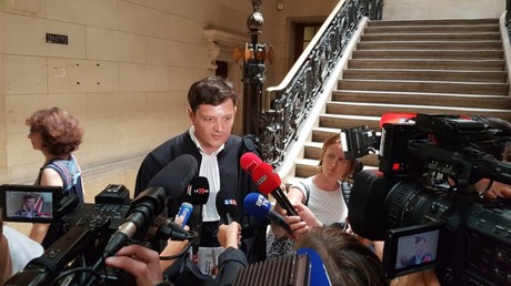 L'agresseur présumé de NKM parle d'une «simulation» précédée d'insultes (VIDEO)