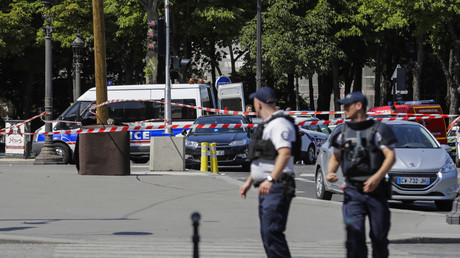 Un permis de port d'arme a-t-il été accordé à l'assaillant des Champs-Elysées fiché S ?