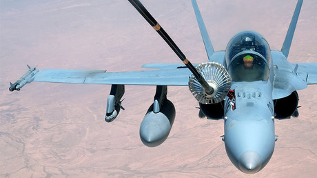 Un F-18 américain