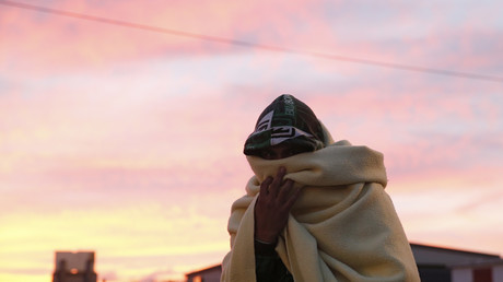 Quelques jours après la mort d'un routier sur l'A16, des migrants dressent un nouveau barrage 