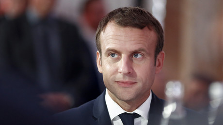Congrès à Versailles : «Emmanuel Macron devient une caricature de lui-même»