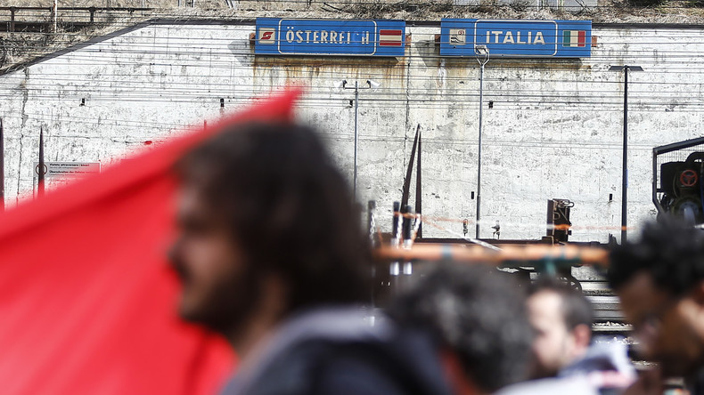 Migrants : l'Autriche prête à déployer des soldats à sa frontière, Rome convoque l'ambassadeur