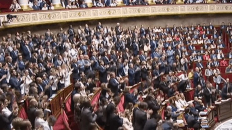 Faute de moralité, LREM recèle d'incroyables talents !  (VIDEO PARODIQUE)