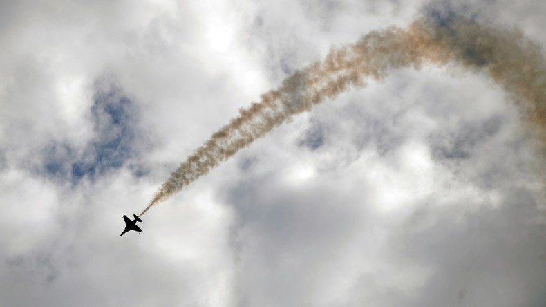 «Le Bourget russe» ouvre ses portes à Moscou avec un show aérien (VIDEO)