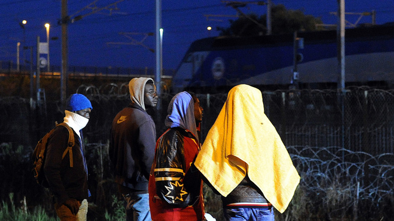 Quand les migrants tentent de traverser la Manche à l'aide d'un avion privé
