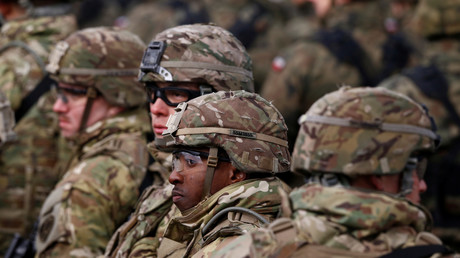 Pourquoi le Pentagone a reporté l'ouverture de l'armée américaine aux transgenres ?