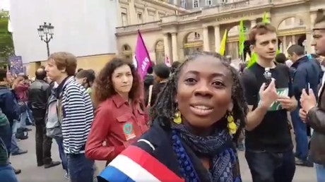 La députée de la France insoumise, Danièle Obono, lors de la manifestation contre  l'instauration d'un «état d'urgence permanent»