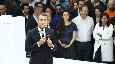 «Les gens qui réussissent et ceux qui ne sont rien» : la phrase de Macron qui suscite l'indignation