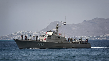 Les garde-côtes grecs accusés d'avoir ouvert le feu sur un bateau turc en mer Egée