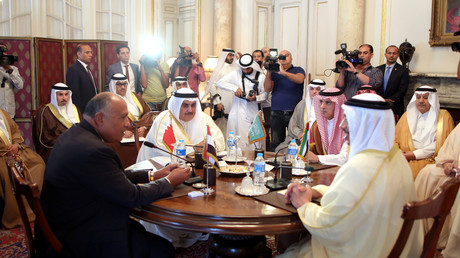 L'Arabie saoudite et ses alliés, engagés dans un bras de fer avec le Qatar, se sont réunis au Caire 