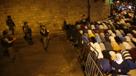 Esplanade des Mosquées : détecteurs et caméras retirés mais les tensions restent vives (VIDEO)