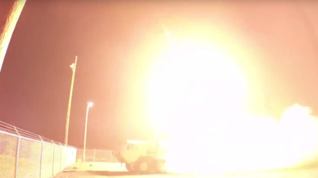 Face à la Corée du Nord, les Etats-Unis testent en Alaska leur bouclier antimissile THAAD