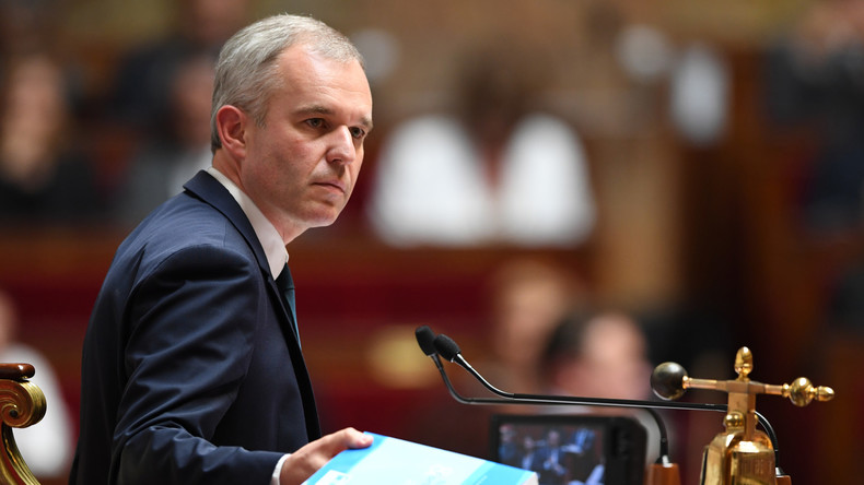 L'enquête sur l'affaire des cris d'animaux à l'Assemblée classée sans suite par François de Rugy