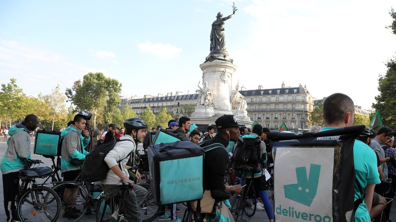 Ubérisation : les sociétés comme Deliveroo ne sont pas là pour créer un service mais une servitude