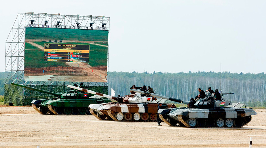 Biathlon de chars, tirs d'avions supersoniques... Les images des Jeux internationaux des armées