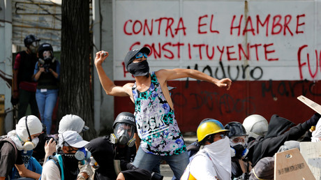 «Dictature» vs «impérialisme américain» : la classe politique française se déchire sur le Venezuela