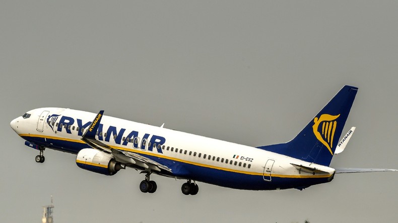 Ils crient «Allah Akbar !» dans un avion et provoquent l'évacuation de l'appareil