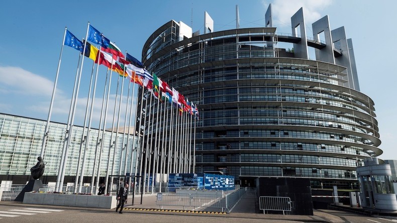 Parti pirate : l'UE aurait dissimulé une étude réfutant l'impact du piratage en ligne sur les ventes