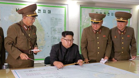 Kim Jong Un lors d'une visite au Commandement des forces stratégiques coréennes