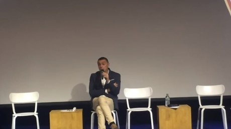 Erreur de casting ? Des youtubeurs incendient un député LREM venu leur parler (VIDEO)