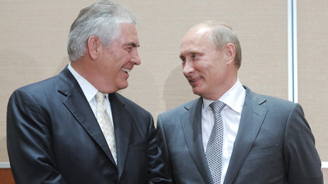 Retrouver «le droit chemin» : Poutine ironise sur une décoration russe remise à Tillerson en 2013