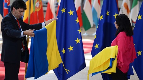 Kiev contre tous : l’Europe de l’Est s’inquiète d'une nouvelle loi «contraire aux valeurs de l’UE»