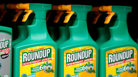Le désherbant Roundup de Monsanto dans un magasin.  