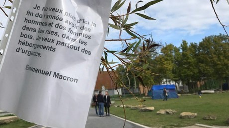 Un campus de l'université de Reims fermé provisoirement après l'installation de migrants (IMAGES)