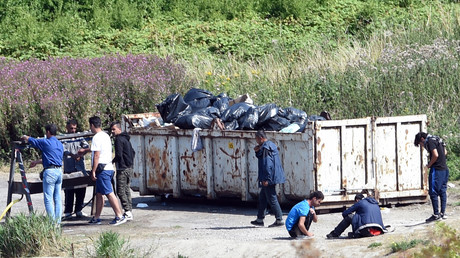 Evacuation d'un camp de migrants de Grande-Synthe sur fond de bras de fer politique