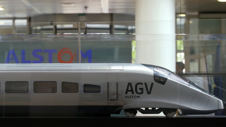 L'entreprise française Alstom signe un protocole d'accord sur sa fusion avec l'allemand Siemens 