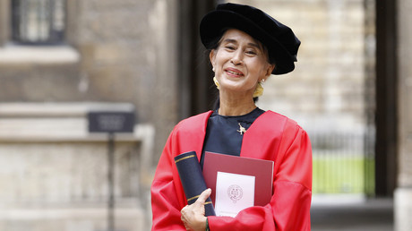 La crise des Rohingyas a-t-elle poussé Oxford à retirer un portrait d'Aung San Suu Kyi ?