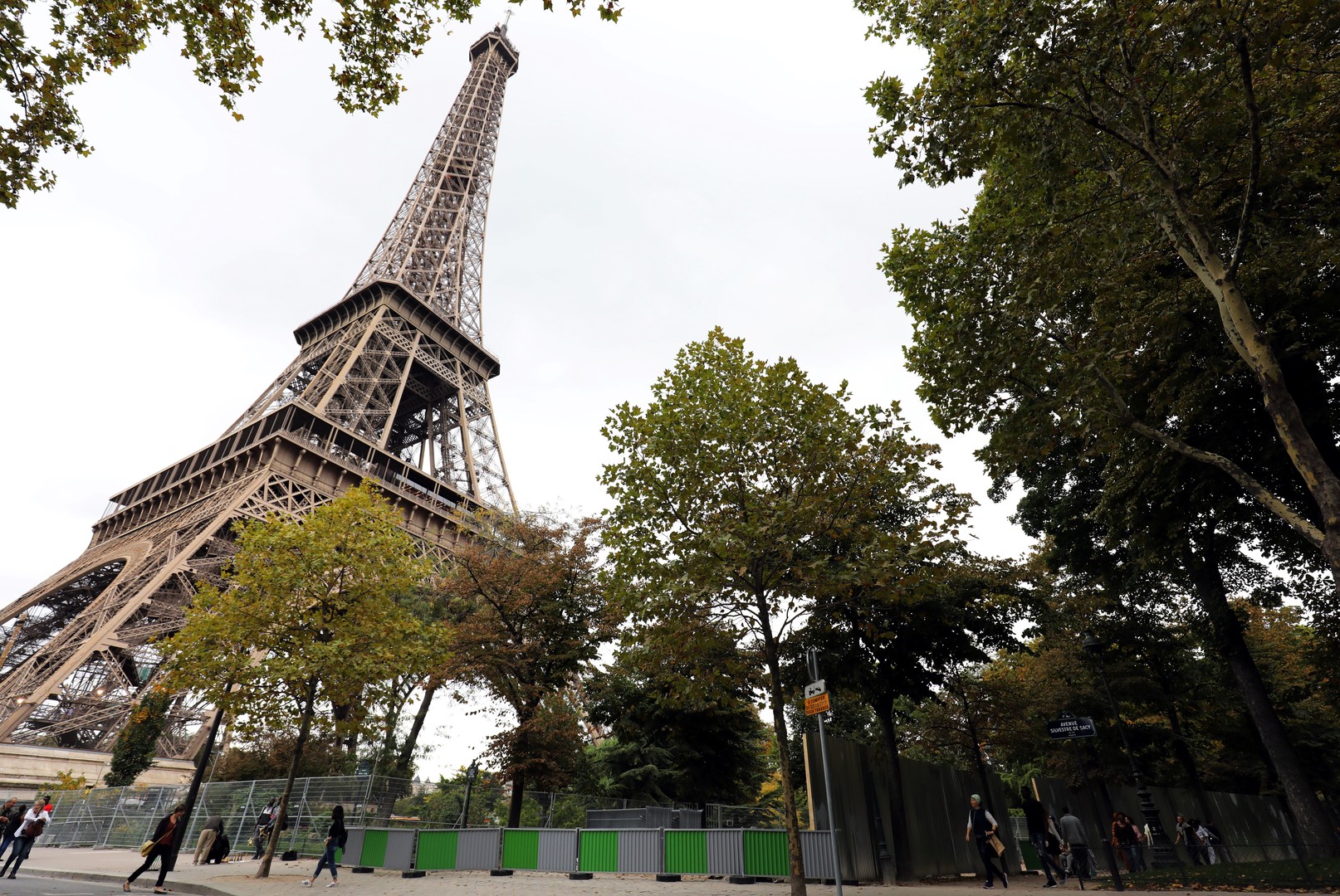 tour eiffel eteinte aujourd'hui