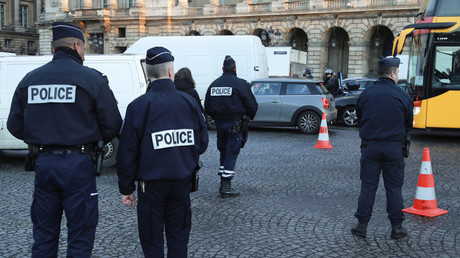 Attentat déjoué à Paris ? «Nous sommes toujours en état de guerre», estime Gérard Collomb