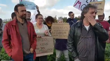Des libraires interpellent Macron à Amiens à propos de la «concurrence déloyale» d'Amazon (VIDEO)