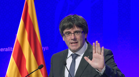Espagne : le porte-parole du parti au pouvoir vient-il de menacer de mort Carles Puigdemont ?