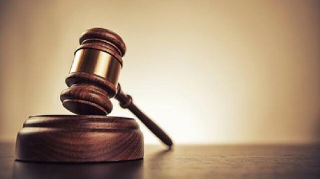 Etats-Unis : un homme obtient la garde de l'enfant né de son viol d'une jeune fille de 12 ans