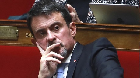 Valls accuse La France insoumise de partager «les thèses de Soral», Mélenchon veut «la fin du buzz»