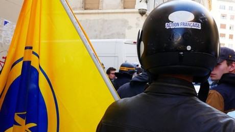 Echauffourées entre antifas et membres de l'Action française à Marseille (IMAGES)