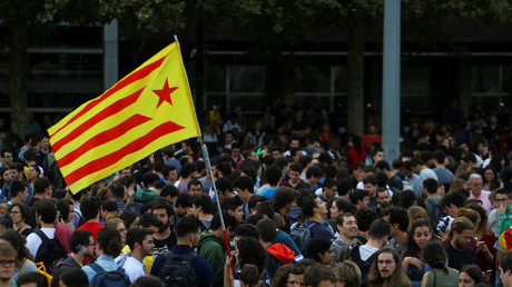 Des milliers de Catalans dans la rue pour protester contre l'incarcération de deux indépendantistes