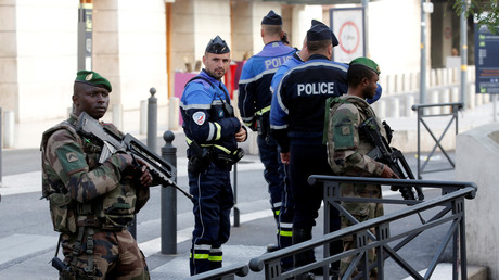 Le Parlement français a définitivement adopté le projet de loi antiterroriste 