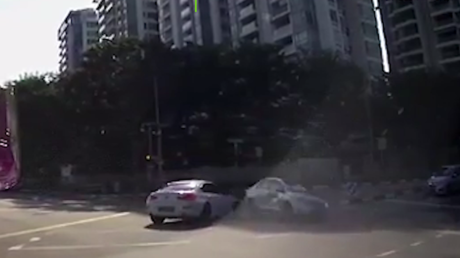 Une voiture fantôme provoque un accident à Singapour 